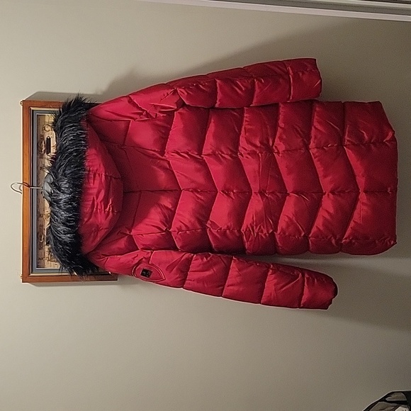 Winter coat - Picture 3 of 4